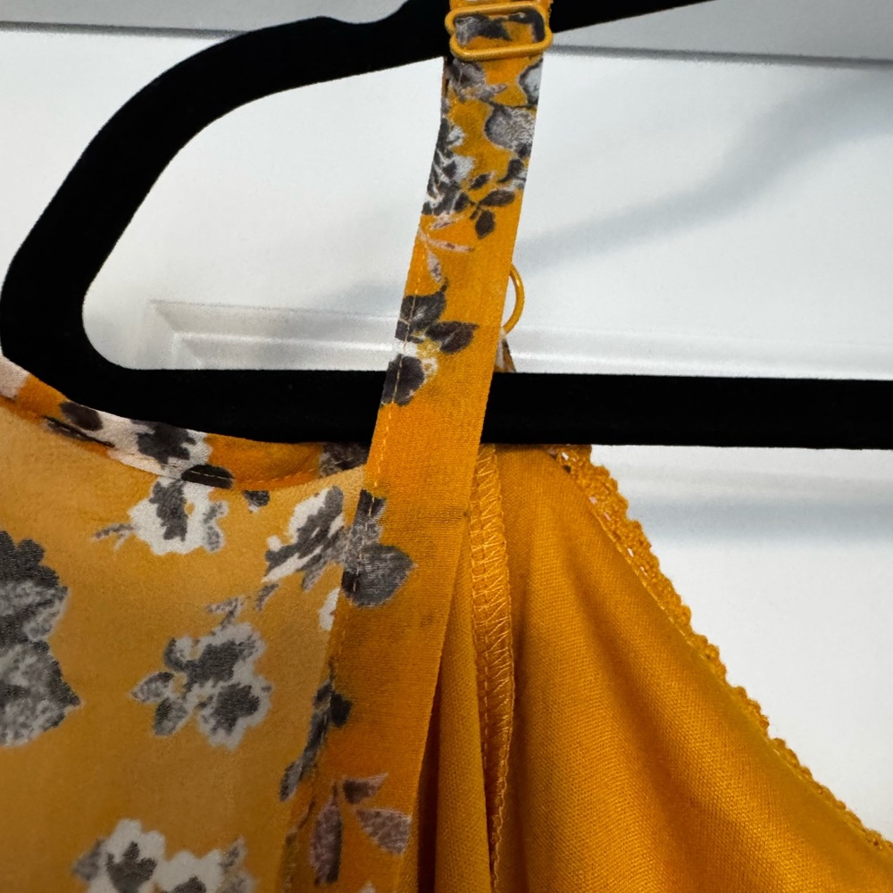 Torrid Knee Length Floral Cold Shoulder Yellow Dress Size 2 (18/20) - Picture 4 of 5